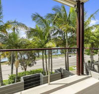 North Facing River Front Stunning Apartment Unit 2 9 Hilton Esplanade - Holiday Sunshine Coast