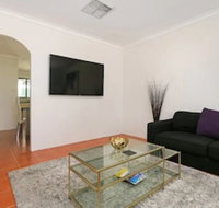 Safe  Secure 2 Bedroom Villa - Sunshine Coast Tourism