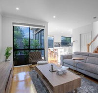 Impressive  Spacious new Townhousepreston - Holiday Sunshine Coast