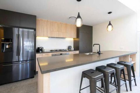 Dune Townhouse On Nautilus Way - Holiday Sunshine Coast 3