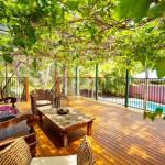 SERENITY - Sunshine Coast Tourism 0