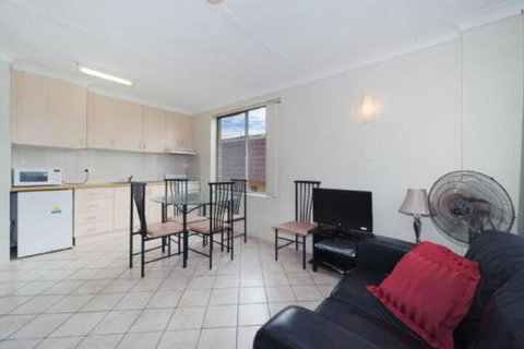 Ocean Court 7 13 Lord Street - Holiday Sunshine Coast 2
