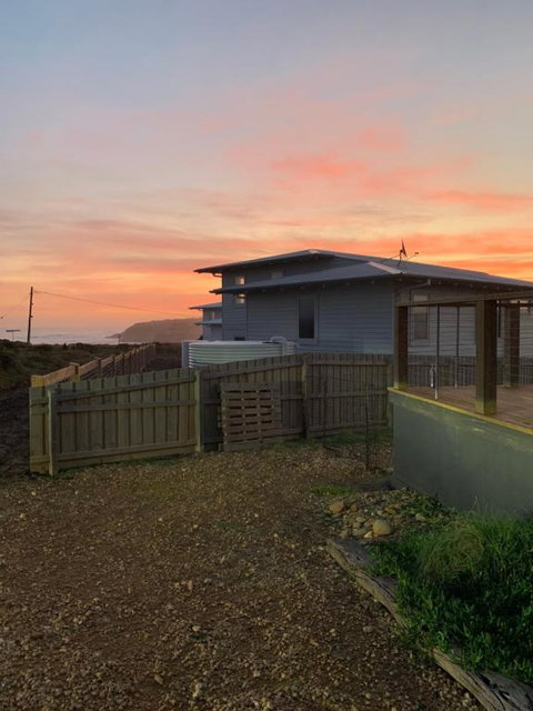 Ocean View Getaway - Sunshine Coast Tourism 1