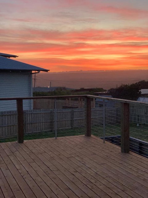 Ocean View Getaway - Sunshine Coast Tourism 5