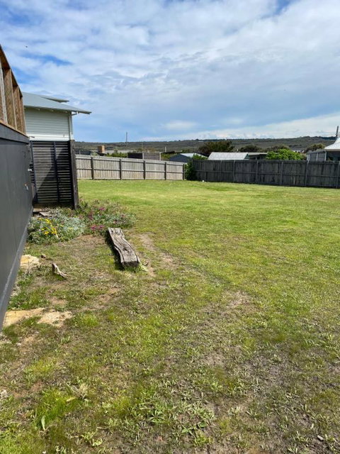 Ocean View Getaway - Sunshine Coast Tourism 4