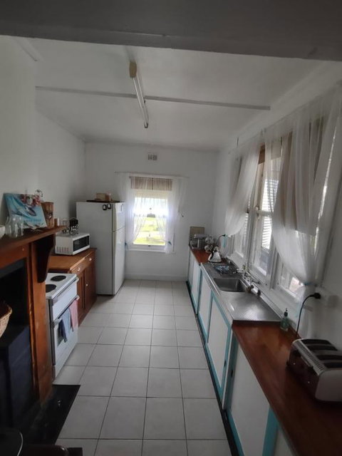 Pink Gums Farmstay - Sunshine Coast Tourism 6