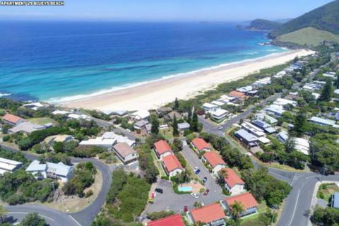 Apartment 29 - Holiday Sunshine Coast 1