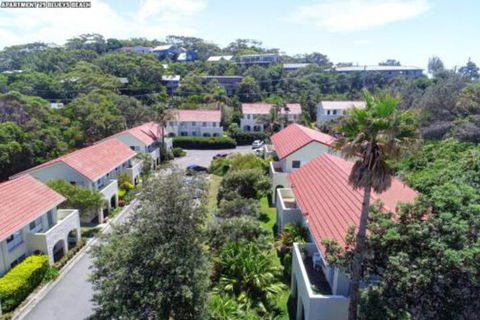 Apartment 29 - Holiday Sunshine Coast 4