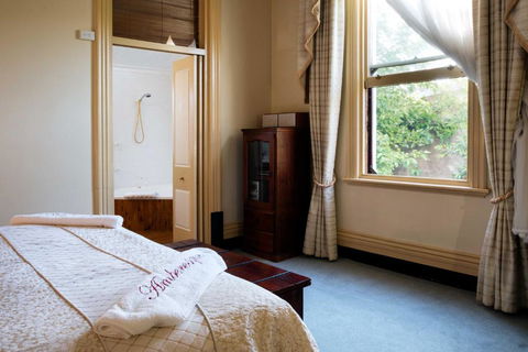 Amberesque B & B - Holiday Sunshine Coast 1