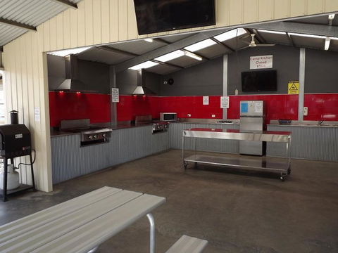 Ceduna Foreshore Caravan Park - Sunshine Coast Tourism 3