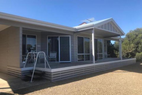 Island Break - Holiday Sunshine Coast 0