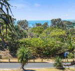 16 Pt Lookout Beach Resort - Sunshine Coast Tourism