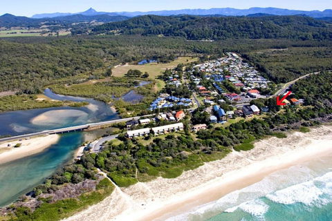 Absolute Beachfront At Hastings - Holiday Sunshine Coast 6