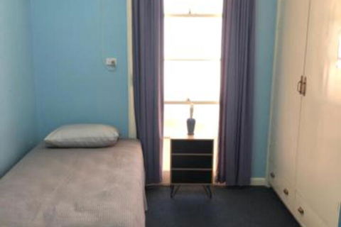 The Pink House - Sunshine Coast Tourism 2