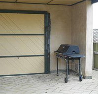 Arches Spa Apartments  Complex - Sunshine Coast Tourism