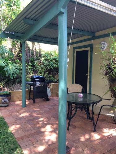 Koompartoo Homestead Cabin - Sunshine Coast Tourism 3