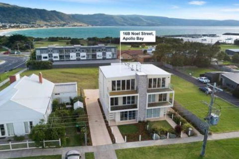 SEA NOOK Seconds From The Beach - Sunshine Coast Tourism 2