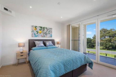 SEA NOOK Seconds From The Beach - Sunshine Coast Tourism 3