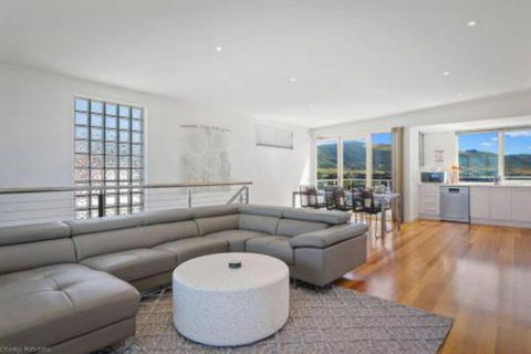 SEA NOOK Seconds From The Beach - Sunshine Coast Tourism 1