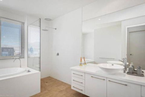 SEA NOOK Seconds From The Beach - Sunshine Coast Tourism 5