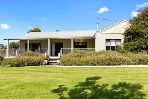 MERMAIDS On MARENGO Large Home With Wifi - Holiday Sunshine Coast 4
