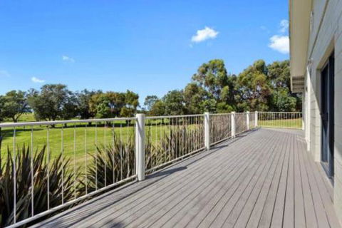 MERMAIDS On MARENGO Large Home With Wifi - Holiday Sunshine Coast 6
