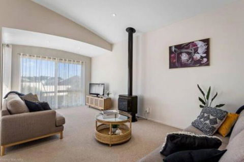 DRIFTWOOD VILLA Free Wifi Walk To Beach - Holiday Sunshine Coast 1