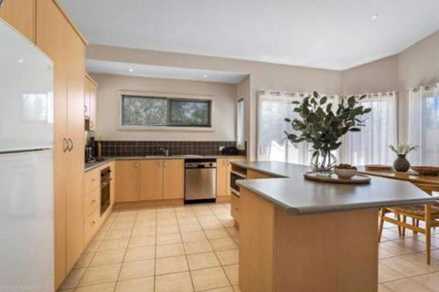 DRIFTWOOD VILLA Free Wifi Walk To Beach - Holiday Sunshine Coast 5