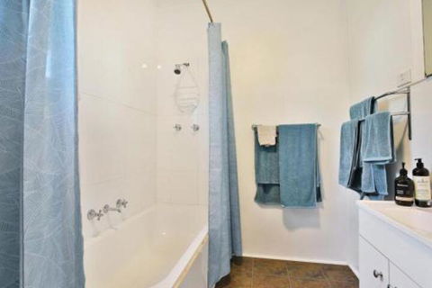 Nest Pet Friendly 2 Min Walk To Beach - Holiday Sunshine Coast 7