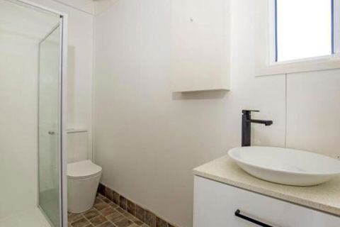 Nest Pet Friendly 2 Min Walk To Beach - Holiday Sunshine Coast 3