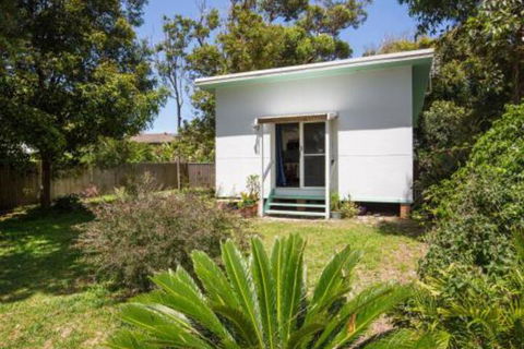 Nest Pet Friendly 2 Min Walk To Beach - Holiday Sunshine Coast 2