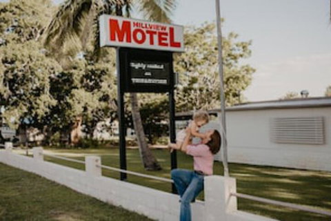 Hillview Motel - Sunshine Coast Tourism 0