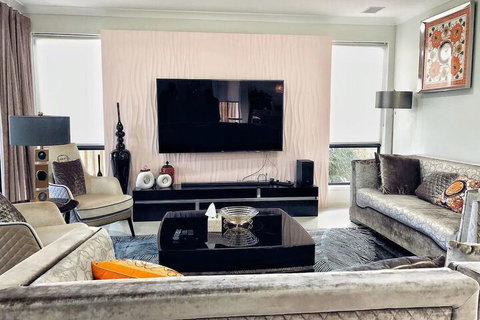 Luxury House Collection Four Beds - Holiday Sunshine Coast 4