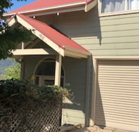 Alpine Stag Lodge Unit 1 - Sunshine Coast Tourism