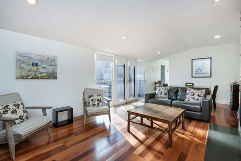 Cottage Watson - Holiday Sunshine Coast 0