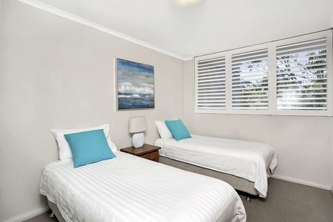 The Apartment Service ART04 - Holiday Sunshine Coast 3