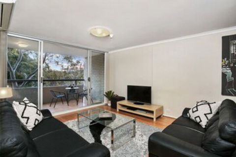 The Apartment Service ART04 - Holiday Sunshine Coast 0