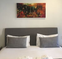 Stables Boutique Motel - Holiday Sunshine Coast
