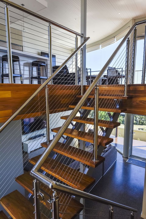 Aloha Waterfront Properties - Holiday Sunshine Coast 1