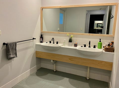 Yamba Views Accommodation - Holiday Sunshine Coast 4