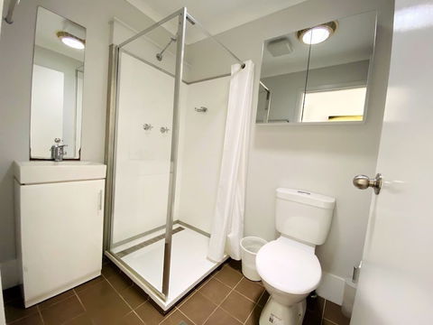 Yamba Views Accommodation - Holiday Sunshine Coast 6