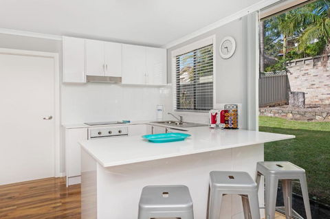 White Sands Mollymook - Sunshine Coast Tourism 5