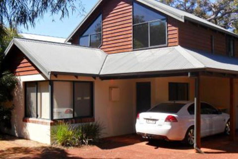 Ngulla Maya - Holiday Sunshine Coast 0