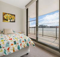 Cosy 3BR Penthouse close to Westfield Hornsby  Train Station - Holiday Sunshine Coast