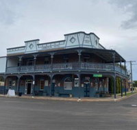 Commercial Hotel Curlewis - Sunshine Coast Tourism