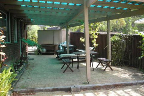 Endless Summer - Holiday Sunshine Coast 4
