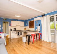 The Gee Beach House - Sunshine Coast Tourism