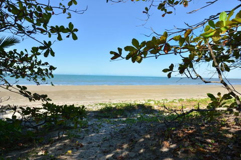 Villa Frangipani - Sunshine Coast Tourism 3