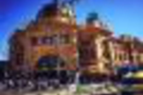 Melbourne Flinders Station Backpackers House - Sunshine Coast Tourism 2