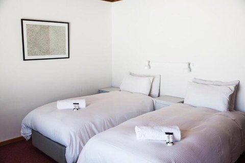 Eiger Chalet - Holiday Sunshine Coast 5